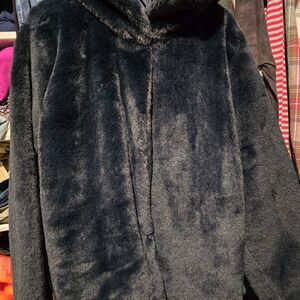 Stunning Navy Blue Faux Fur Coat w/ Hood LIKE NEW & SO Soft! Size 2x / 3x